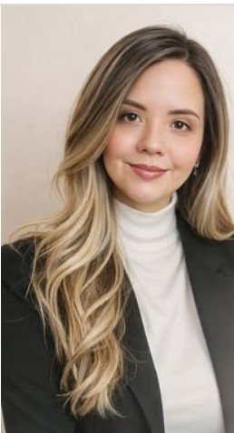 Flor Briceño, agente de seguros y preparadora de impuestos